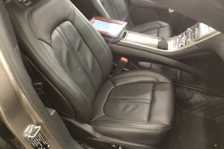 Used Lincoln MKZ 2018 2.0T Premium Edition Right Front Seat