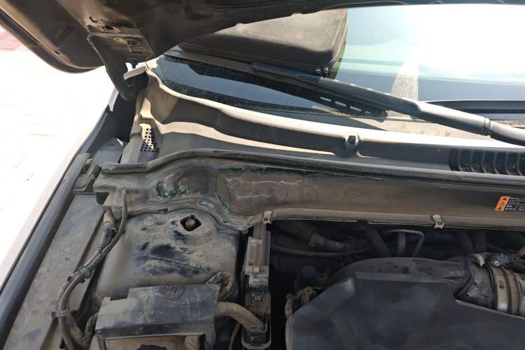Used Lincoln MKZ 2018 2.0T Premium Edition Engine Bay Right