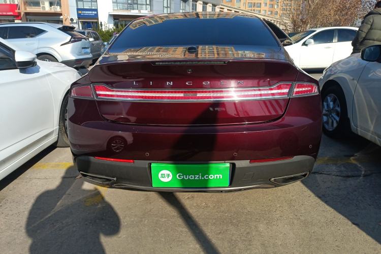 Used Lincoln MKZ 2018 2.0T Premium Edition Exterior 4