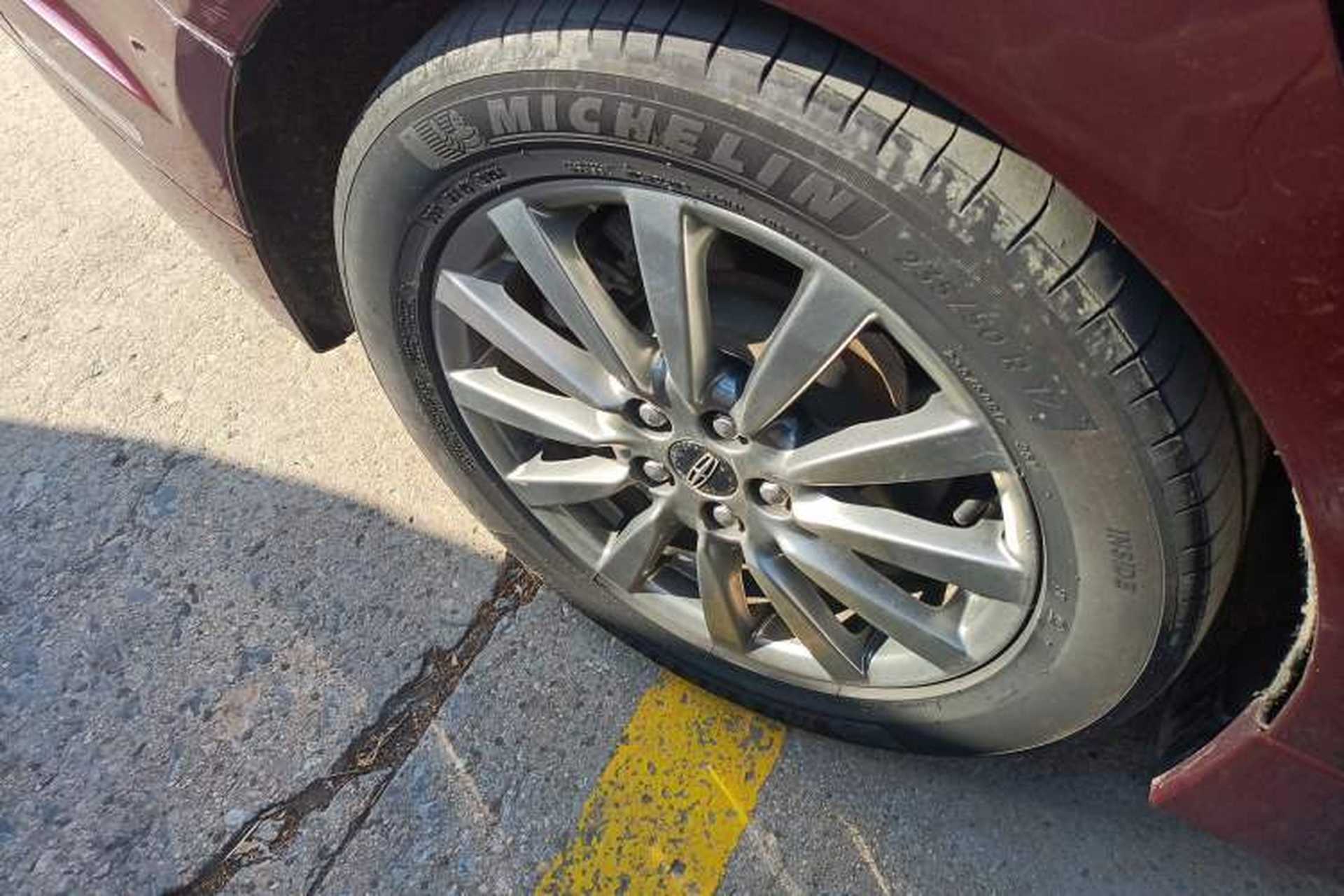 Used Lincoln MKZ 2018 2.0T Premium Edition Exterior 8