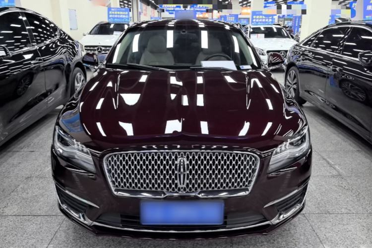 Used Lincoln MKZ 2018 2.0T Luxury Edition Front