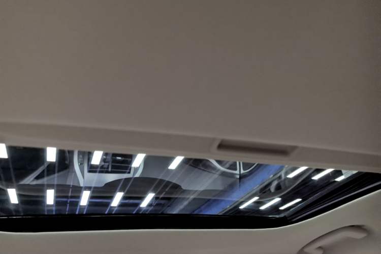 Used Lincoln MKZ 2018 2.0T Luxury Edition Headliner