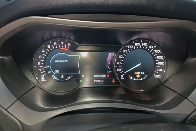 Used Lincoln MKZ 2018 2.0T Premium Edition Instrument Cluster