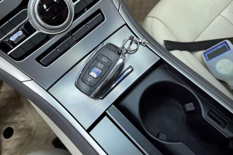 Used Lincoln MKZ 2018 2.0T Luxury Edition Interior 1