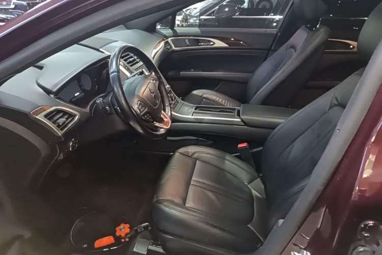 Used Lincoln MKZ 2018 2.0T Premium Edition Left Front Seat