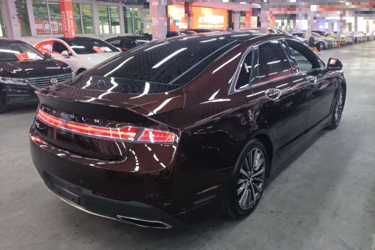 Used Lincoln MKZ 2018 2.0T Luxury Edition Rear Right 45 Deg