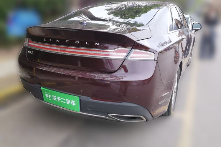 Used Lincoln MKZ 2018 2.0T Premium Edition Rear Right 45 Deg
