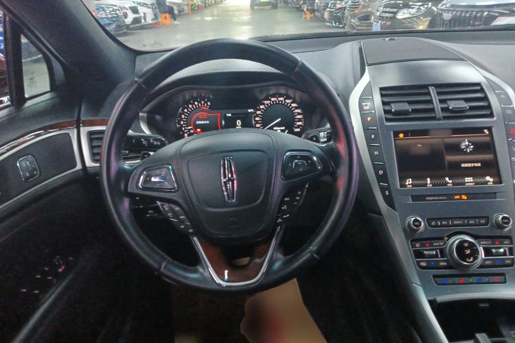 Used Lincoln MKZ 2018 2.0T Luxury Edition Steering Wheel