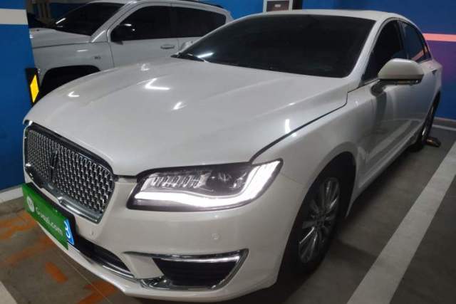 Used Lincoln MKZ 2018 2.0T Premium Edition