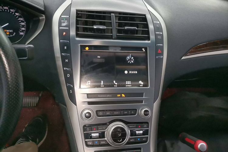 Used Lincoln MKZ 2018 2.0T Premium Edition Audio And AC Panel