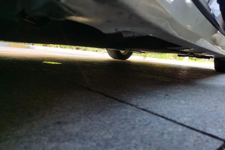 Used Lincoln MKZ 2018 2.0T Premium Edition Chassis Front Left
