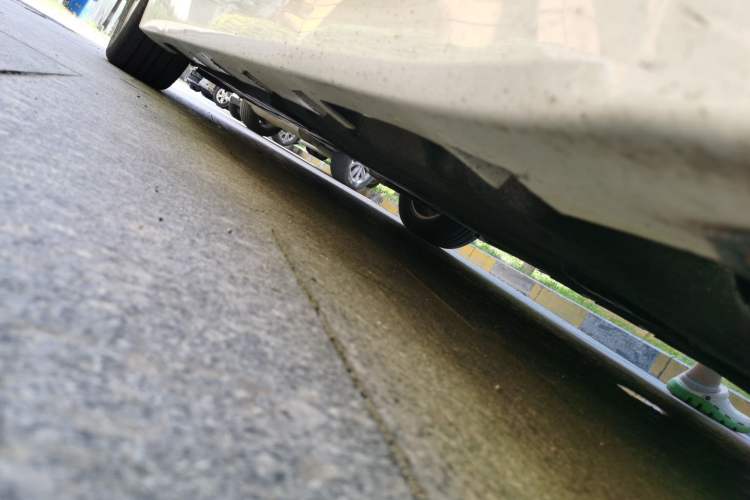 Used Lincoln MKZ 2018 2.0T Premium Edition Chassis Front Right