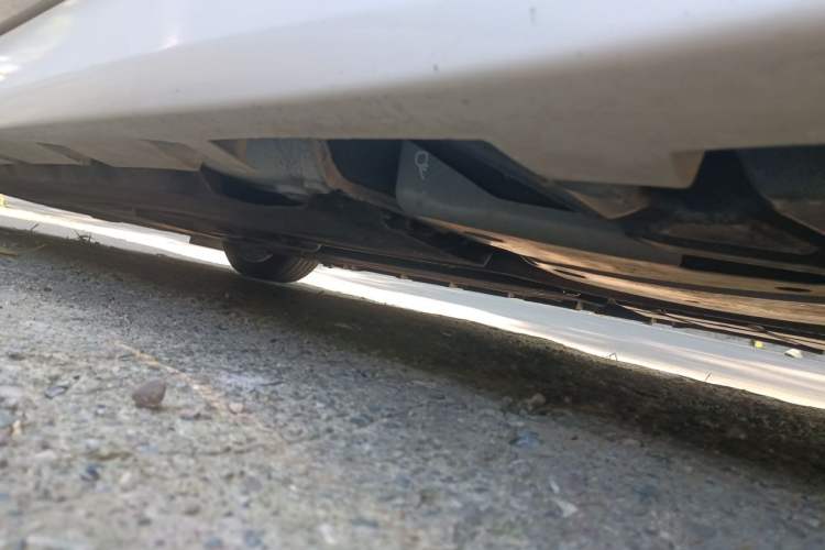 Used Lincoln MKZ 2018 2.0T Luxury Edition Chassis Rear Left