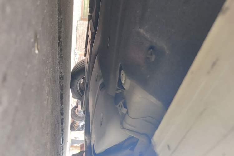 Used Lincoln MKZ 2018 2.0T Premium Edition Chassis Rear Left
