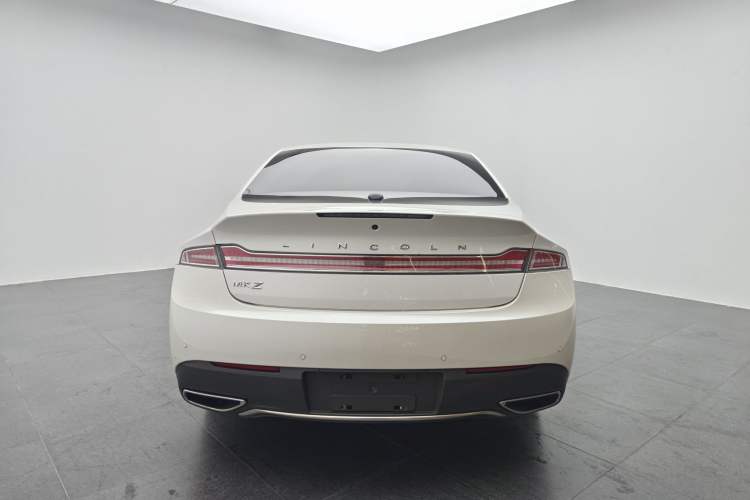 Used Lincoln MKZ 2018 2.0T Premium Edition Exterior 4