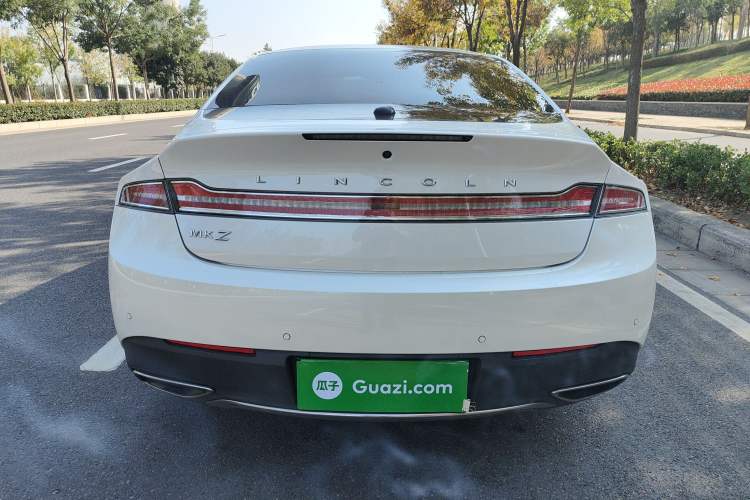 Used Lincoln MKZ 2018 2.0T Premium Edition Exterior 4