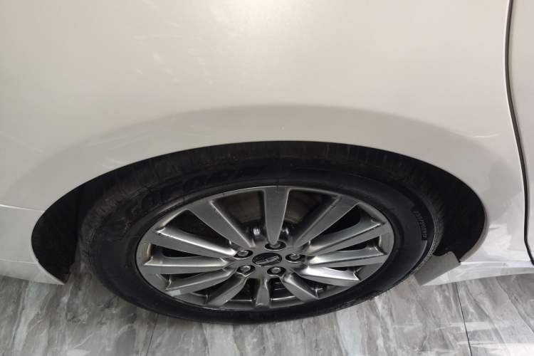 Used Lincoln MKZ 2018 2.0T Premium Edition Exterior 5