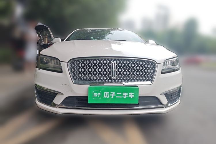 Used Lincoln MKZ 2018 2.0T Premium Edition Front