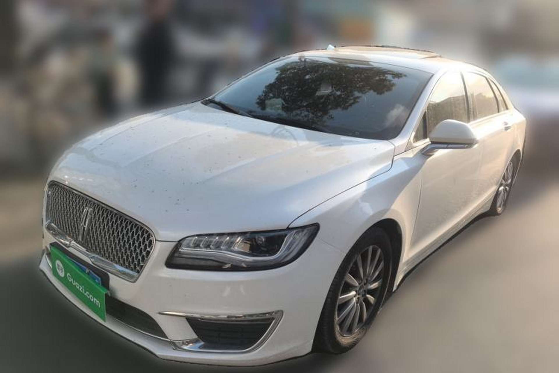 Used Lincoln MKZ 2018 2.0T Premium Edition Front Left 45 Deg