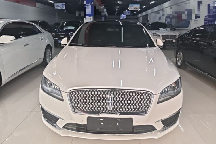 Used Lincoln MKZ 2018 2.0T Luxury Edition Front