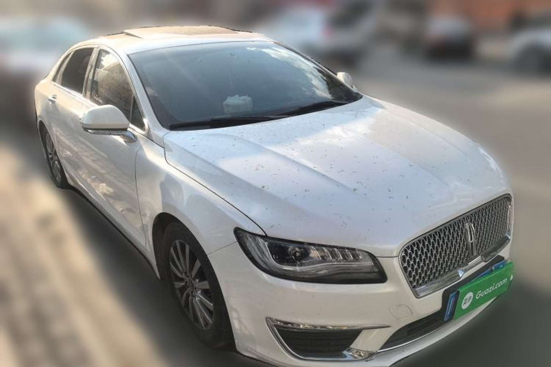Used Lincoln MKZ 2018 2.0T Premium Edition Front Right 45 Deg