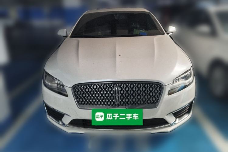 Used Lincoln MKZ 2018 2.0T Premium Edition Front