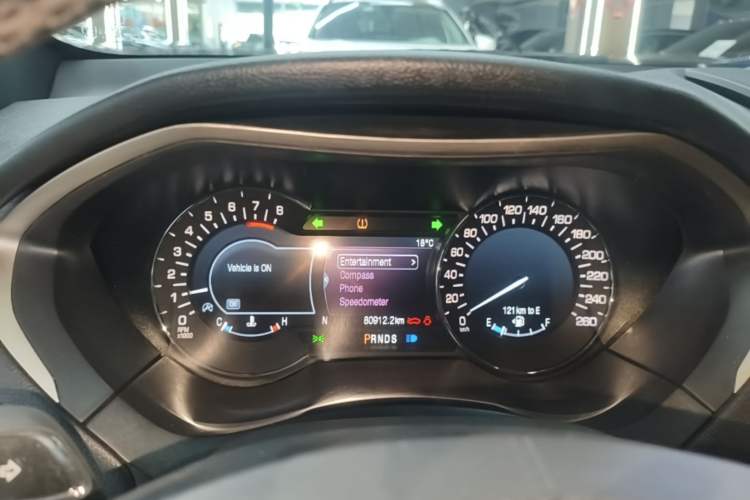 Used Lincoln MKZ 2018 2.0T Premium Edition Instrument Cluster