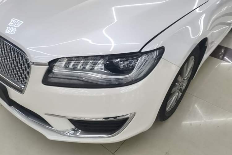 Used Lincoln MKZ 2018 2.0T Premium Edition Left Front Headlight