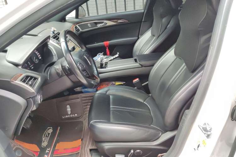 Used Lincoln MKZ 2018 2.0T Premium Edition Left Front Seat