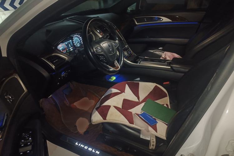 Used Lincoln MKZ 2018 2.0T Premium Edition Left Front Seat