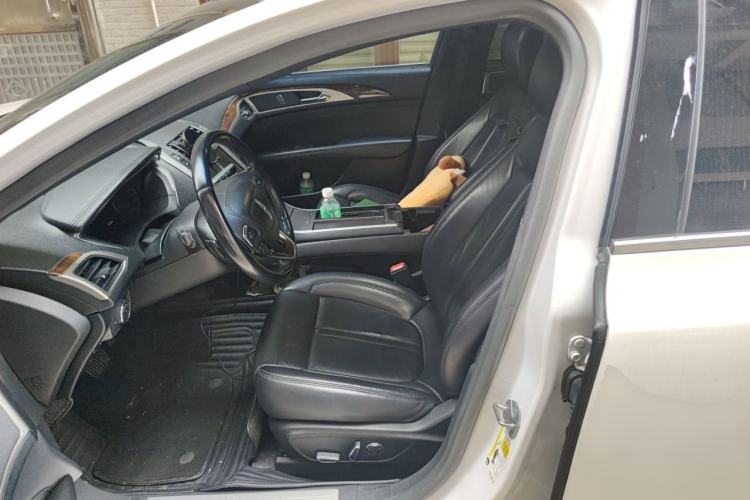 Used Lincoln MKZ 2018 2.0T Premium Edition Left Front Seat