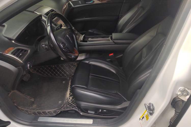 Used Lincoln MKZ 2018 2.0T Premium Edition Left Front Seat