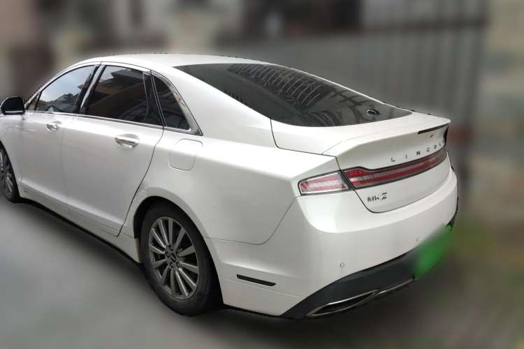 Used Lincoln MKZ 2018 2.0T Premium Edition Rear Left 45 Deg