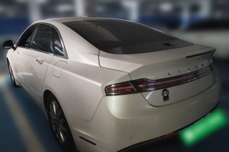 Used Lincoln MKZ 2018 2.0T Premium Edition Rear Left 45 Deg