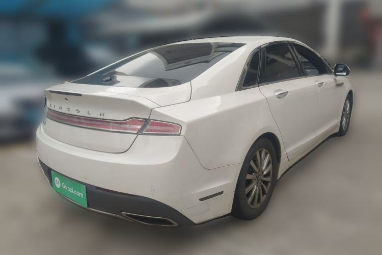 Used Lincoln MKZ 2018 2.0T Premium Edition Rear Right 45 Deg
