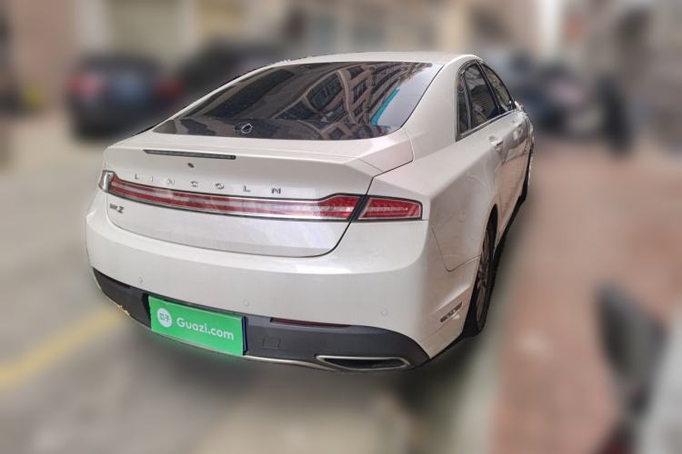 Used Lincoln MKZ 2018 2.0T Premium Edition Rear Right 45 Deg
