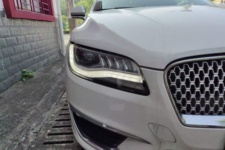Used Lincoln MKZ 2018 2.0T Zunyue Edition Right Front Headlight