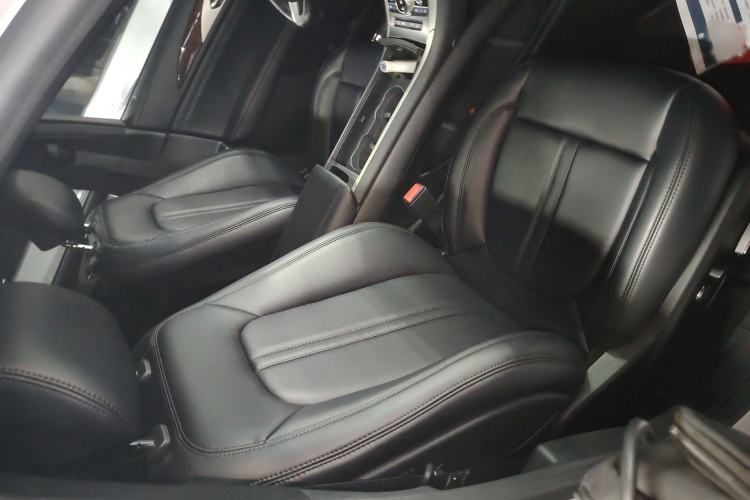 Used Lincoln MKZ 2018 2.0T Premium Edition Right Front Seat