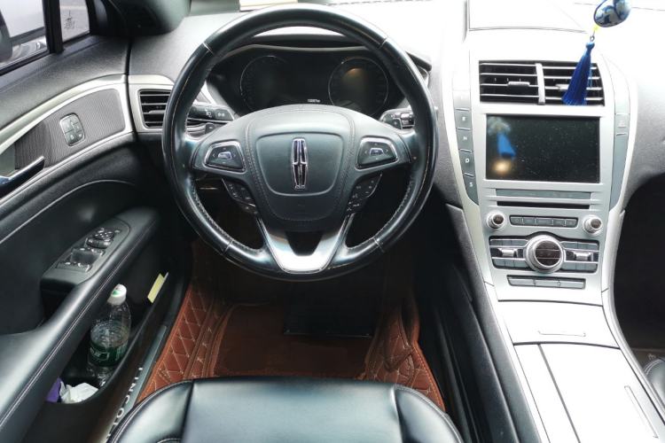 Used Lincoln MKZ 2018 2.0T Zunyue Edition Steering Wheel