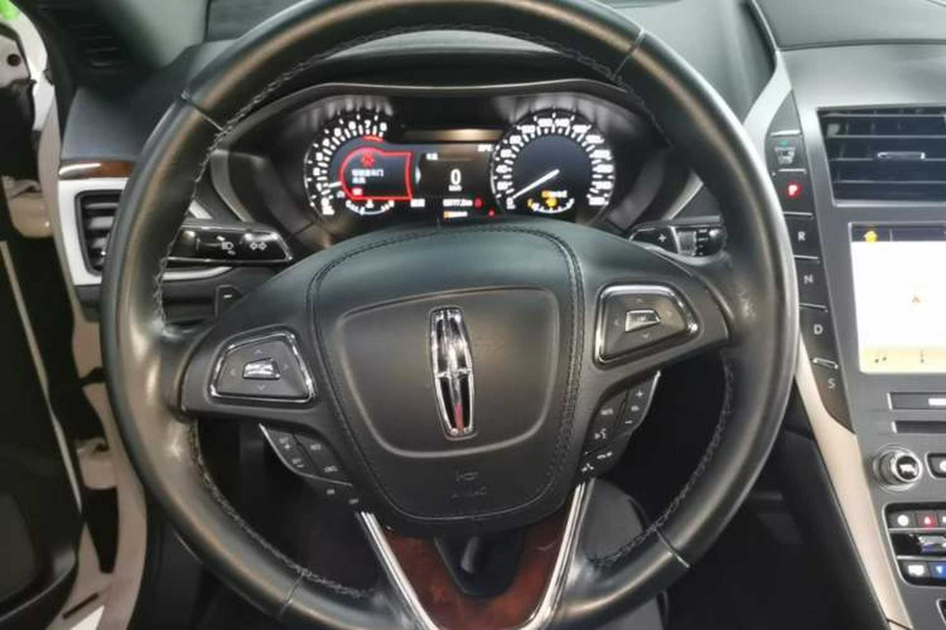 Used Lincoln MKZ 2018 2.0T Premium Edition Steering Wheel