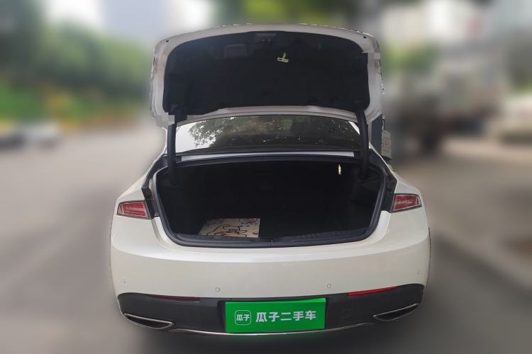 Used Lincoln MKZ 2018 2.0T Premium Edition Trunk