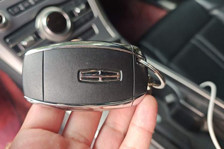 Used Lincoln MKZ 2018 2.0T Premium Edition Vehicle Key