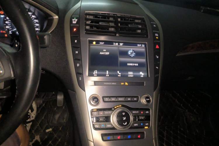 Used Lincoln MKZ 2019 2.0T Luxury Edition China V Standard Audio And AC Panel