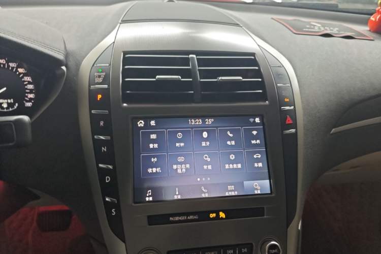 Used Lincoln MKZ 2019 2.0T Luxury Edition China VI Audio And AC Panel