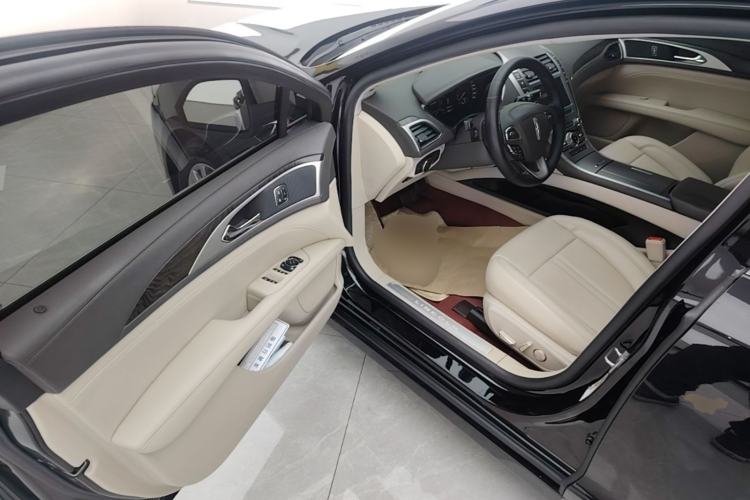 Used Lincoln MKZ 2019 2.0T Luxury Edition China VI Driver Seat