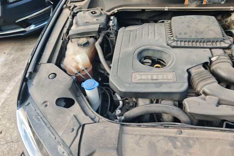 Used Lincoln MKZ 2019 2.0T Prestige Version China V Standard Engine Bay Right