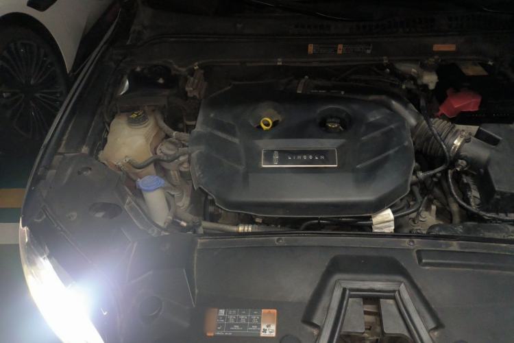 Used Lincoln MKZ 2019 2.0T Luxury Edition China V Standard Engine Bay Right