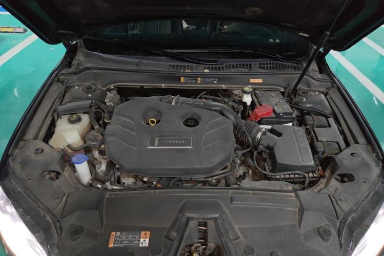 Used Lincoln MKZ 2019 2.0T Zunyue Edition China VI Standard Engine Bay