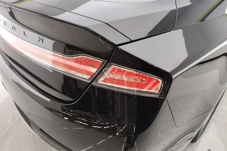Used Lincoln MKZ 2019 2.0T Luxury Edition China VI Exterior 3