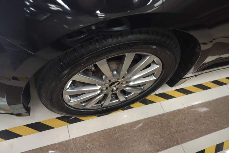 Used Lincoln MKZ 2019 2.0T Zunyue Edition China VI Standard Exterior 3